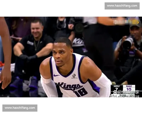 篮球赛场助攻与失误比解析及球员表现影响研究 篮球赛场助攻与失误比解析及球员表现影响研究